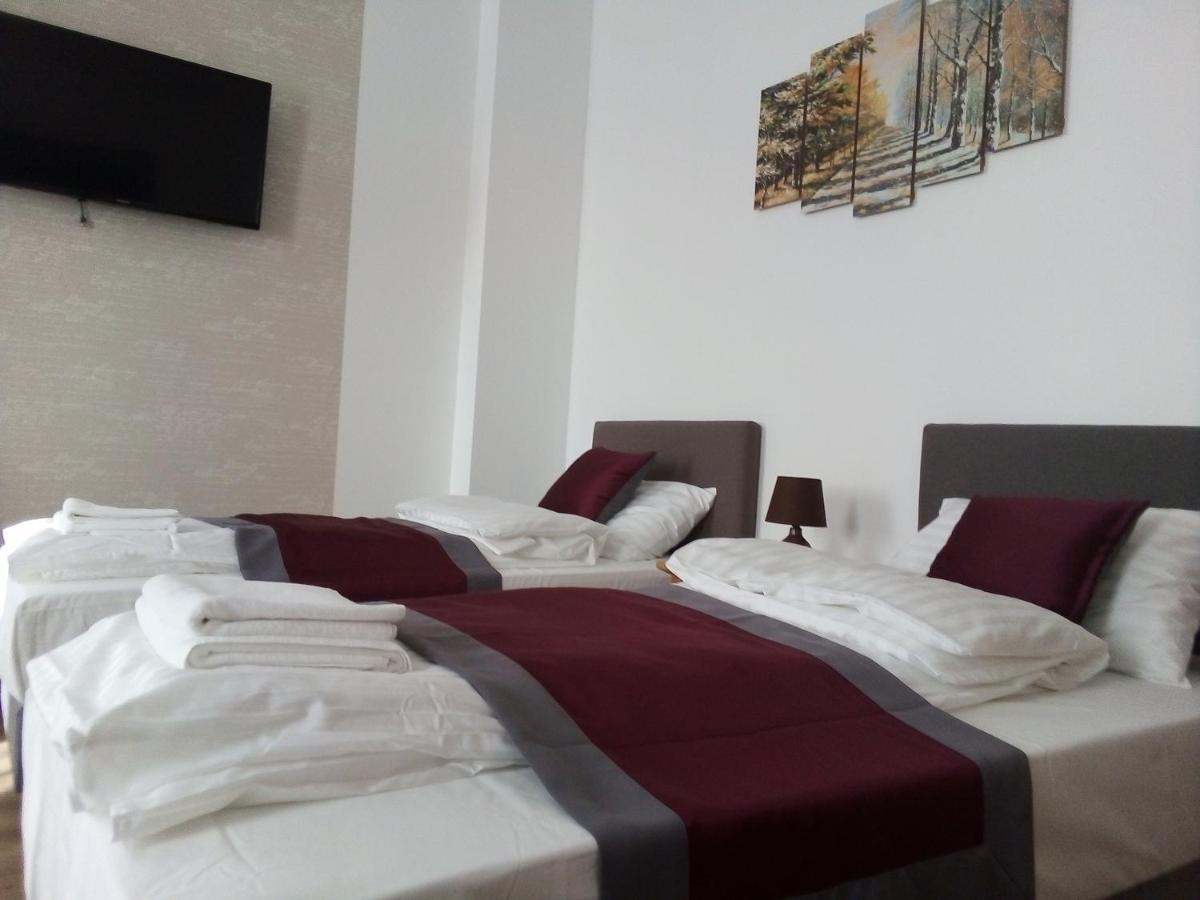 Hooper'S Vendeghaz Hotel Eger Exterior photo